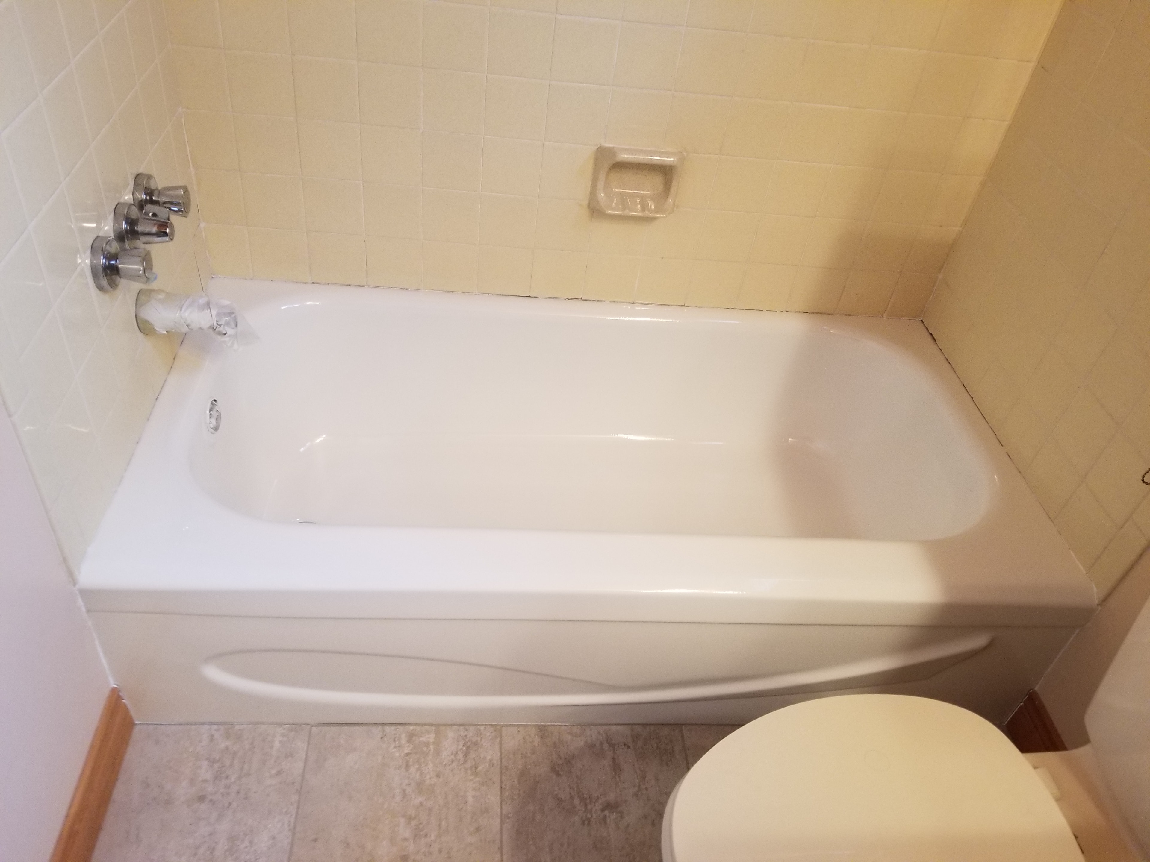 Olive Green Tub — Refinished White